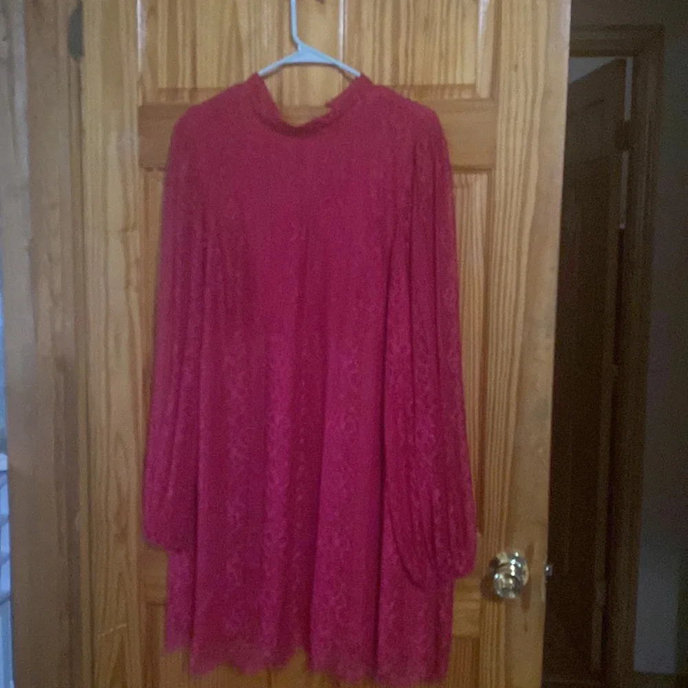 Maeve Open-Back Lace Mini Dress - Picture 2 of 4